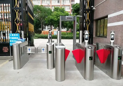 學(xué)校門禁控制管理系統(tǒng)解決方案，守護校園安全的關(guān)鍵鎖鑰