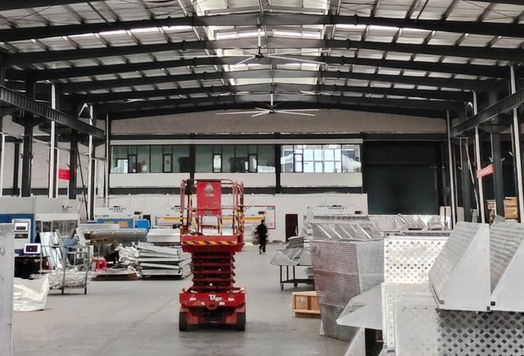 工業廠房綜合布線多年施工經驗，收費透明